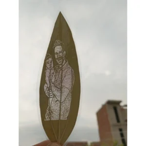 Custom Father & Child Portrait Engraved on Natural Leaf 鈥�Personalized Botanical Art Gift