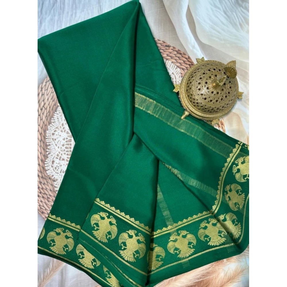 Women's Crepe Chit Pallu Solid Saree With Unstitched Blouse 5.5Mtr (Green)