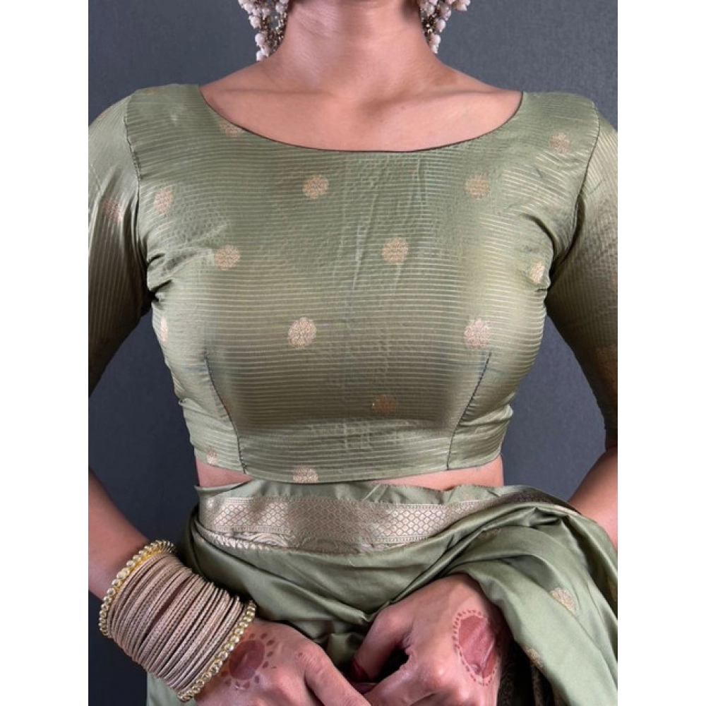 Women's Satin Printed Saree With Unstitched Blouse 5.5Mtr (Green) - Image 3