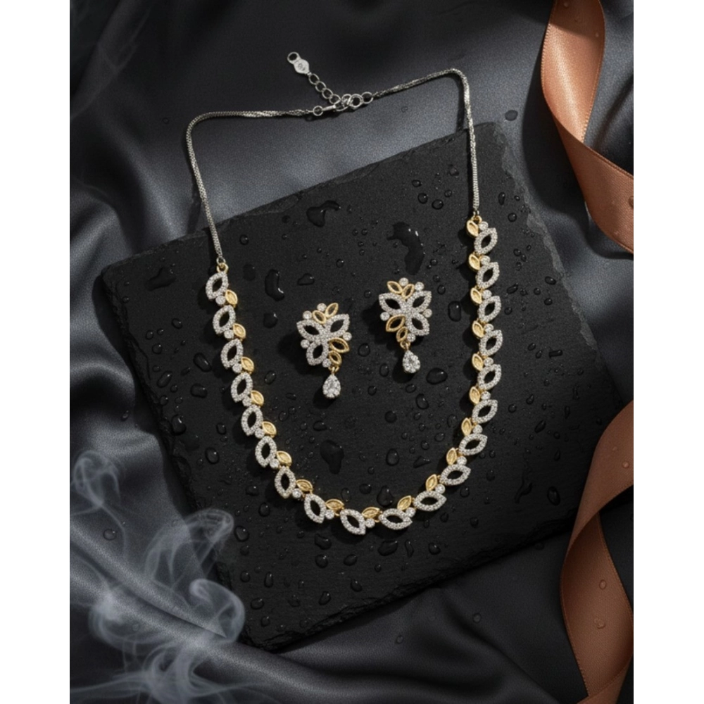 Women's Brass Silver Plated Necklace set (Silver)