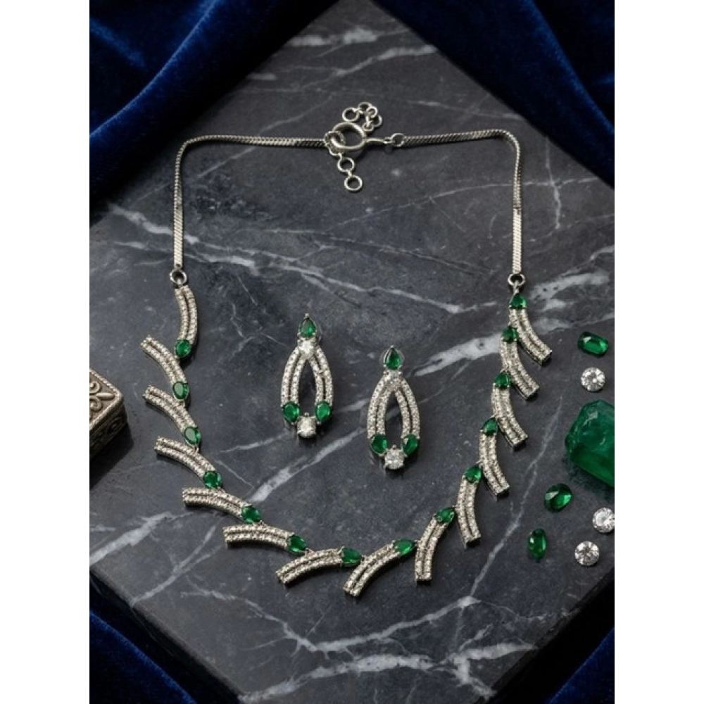 Women's Brass Silver Plated Necklace set (Green)