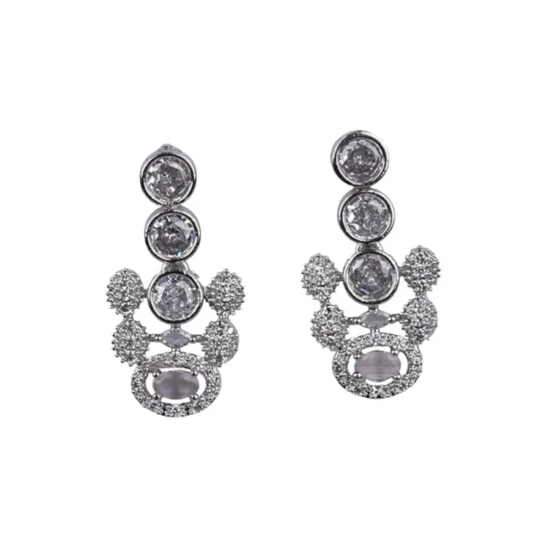 Alternative view of Women's Brass Silver Plated Necklace set (White)