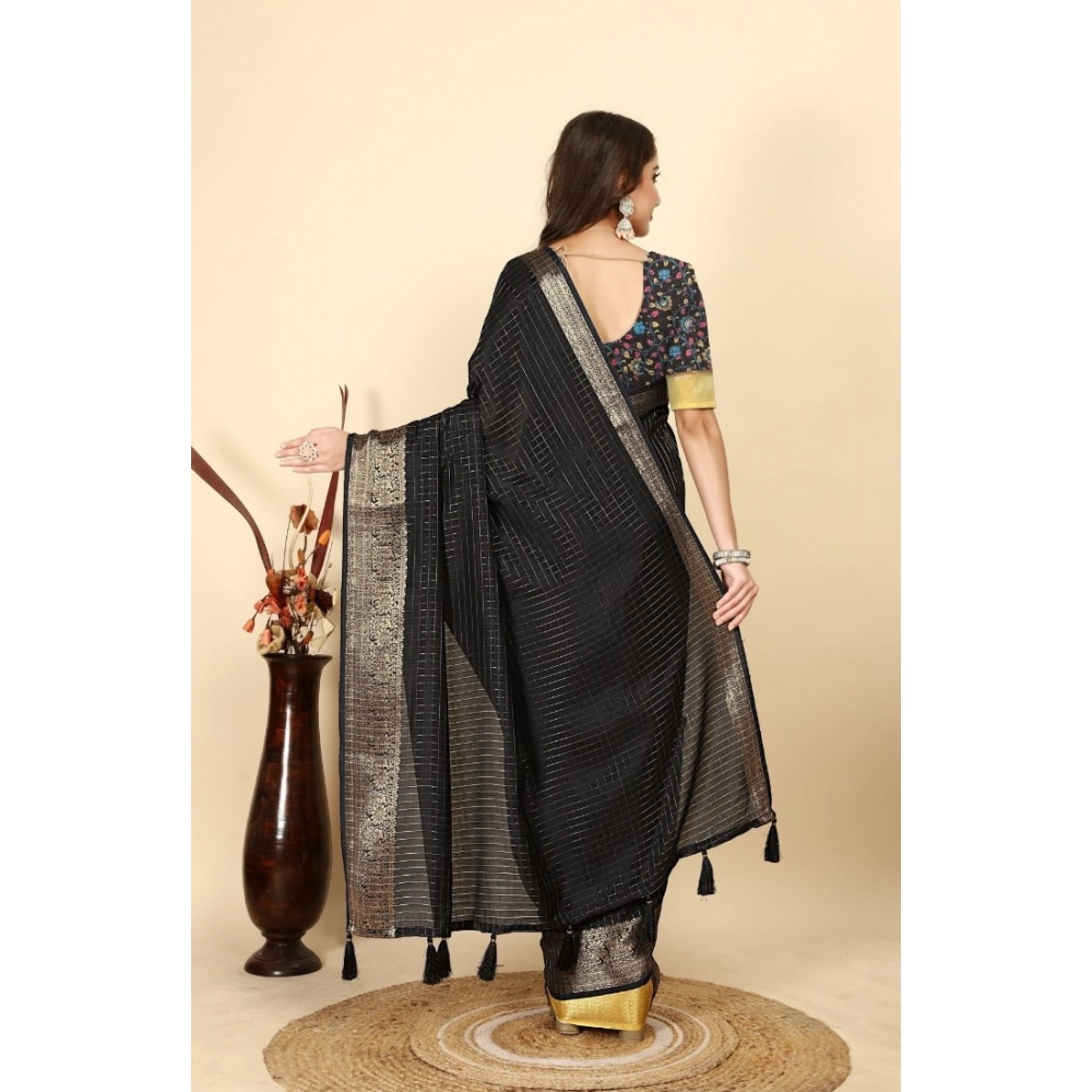 Women's Cotton Blend Checkered Saree With Unstitched Blouse 5.5Mtr (Black) - Image 5