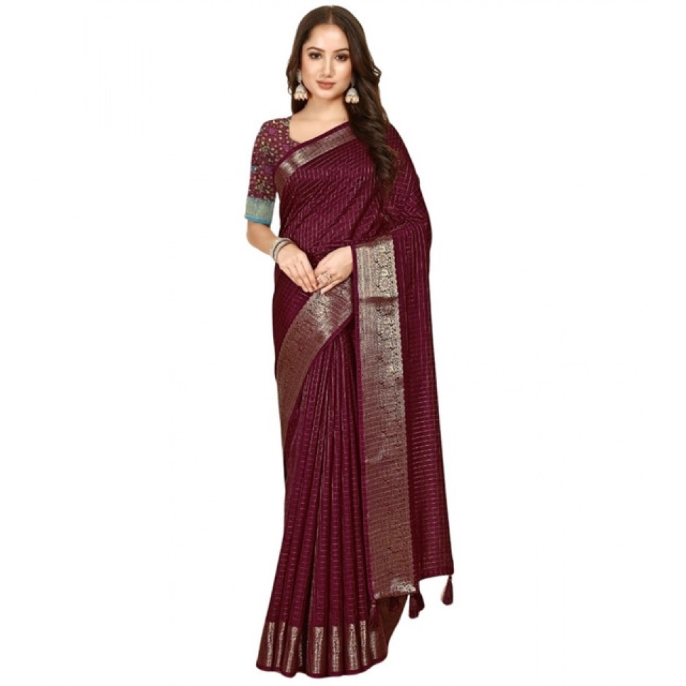 Women's Cotton Blend Checkered Saree With Unstitched Blouse 5.5Mtr (Maroon) - Image 6