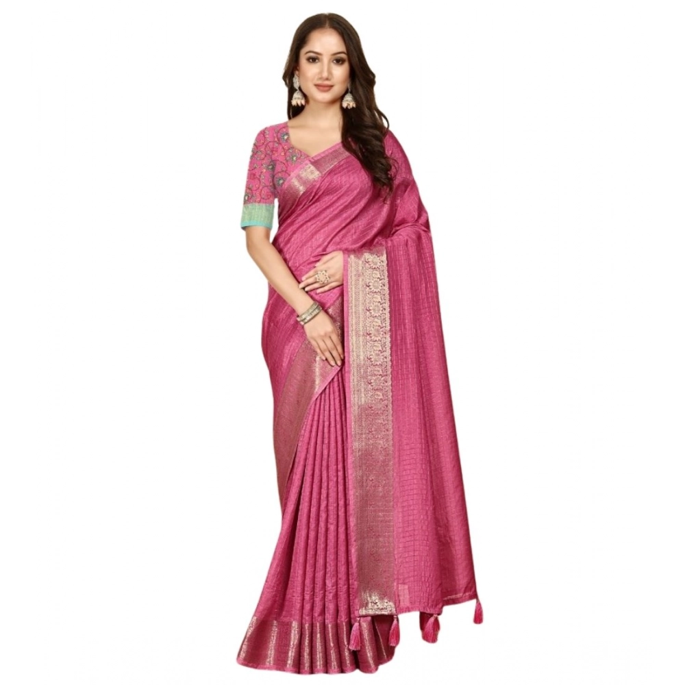 Women's Cotton Blend Checkered Saree With Unstitched Blouse 5.5Mtr (Pink) - Image 5