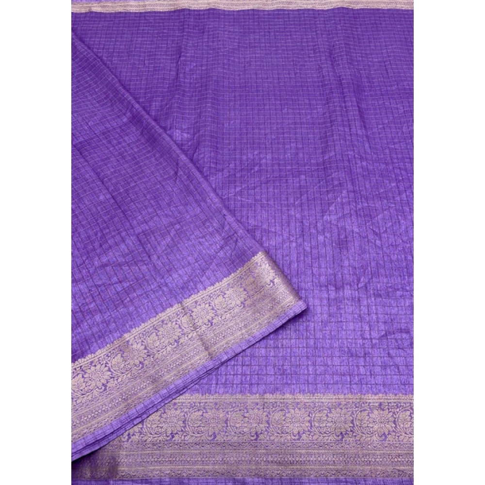 Women's Cotton Blend Checkered Saree With Unstitched Blouse 5.5Mtr (Purple) - Image 3