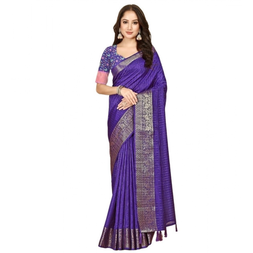 Women's Cotton Blend Checkered Saree With Unstitched Blouse 5.5Mtr (Royal Blue) - Image 6