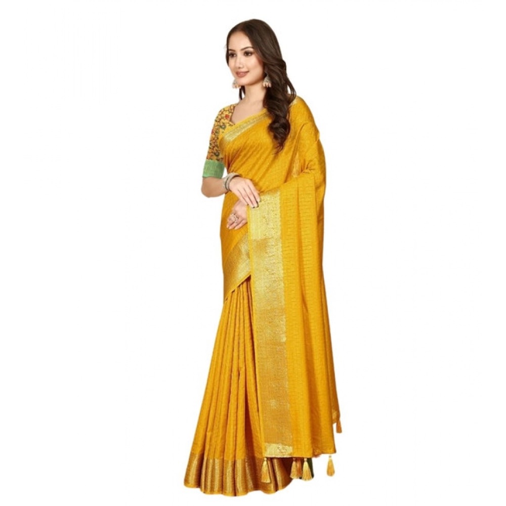 Women's Cotton Blend Checkered Saree With Unstitched Blouse 5.5Mtr (Yellow) - Image 6