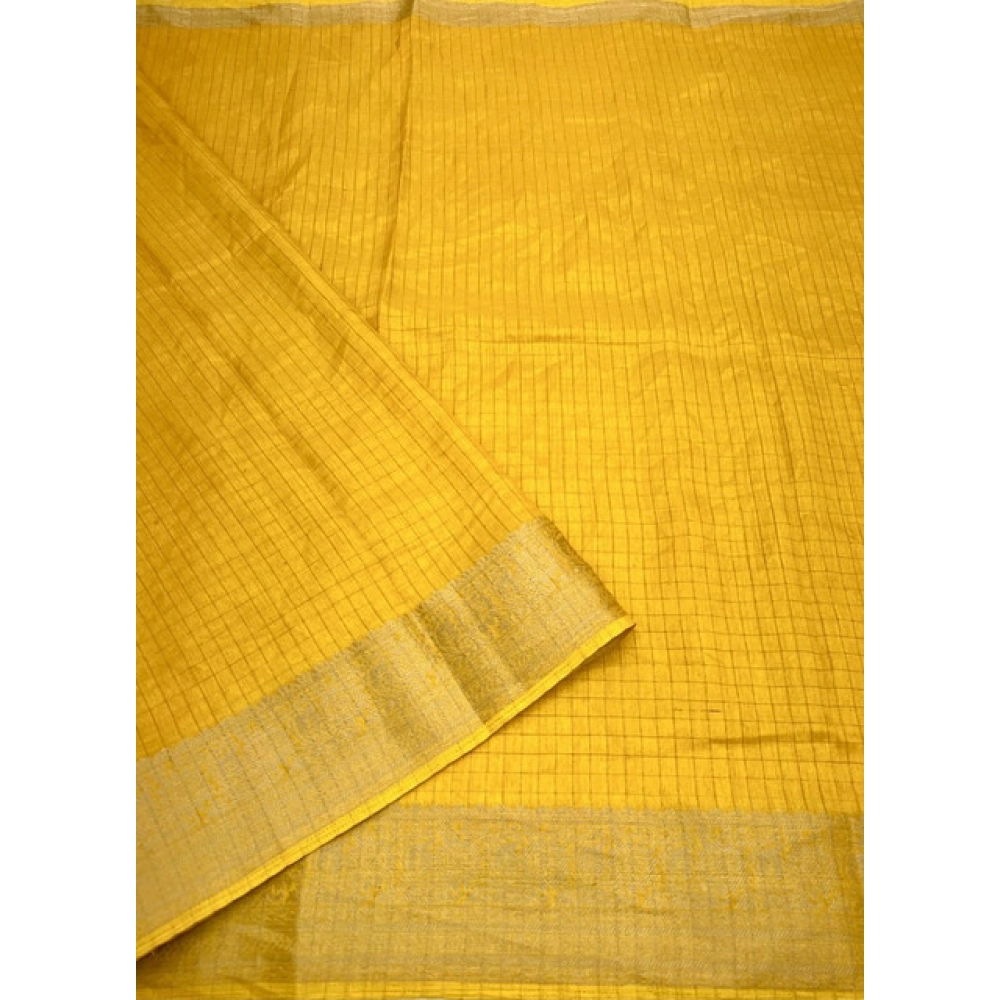 Women's Cotton Blend Checkered Saree With Unstitched Blouse 5.5Mtr (Yellow) - Image 3