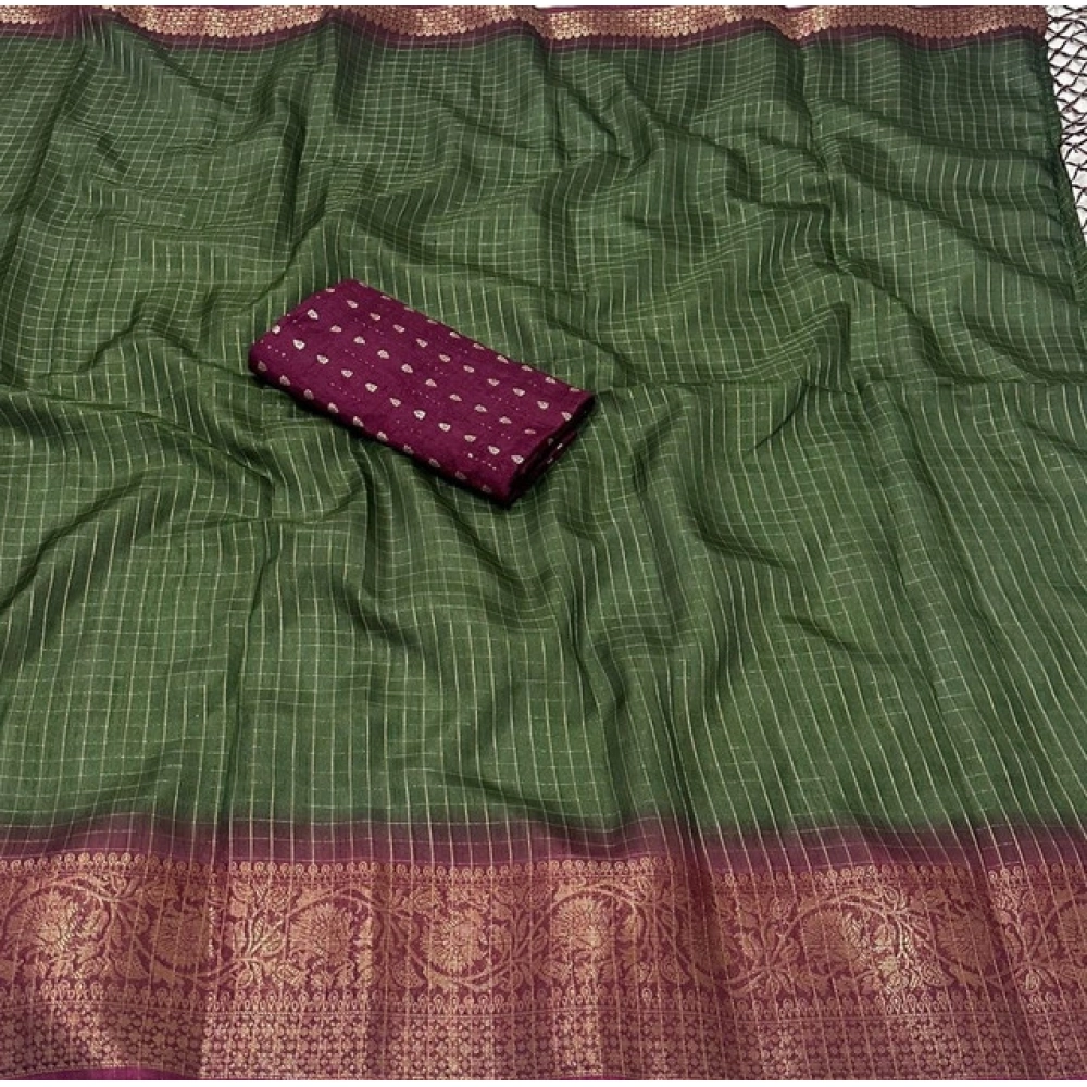 Women's Cotton Blend Checkered Saree With Unstitched Blouse 5.5Mtr (Green) - Image 3
