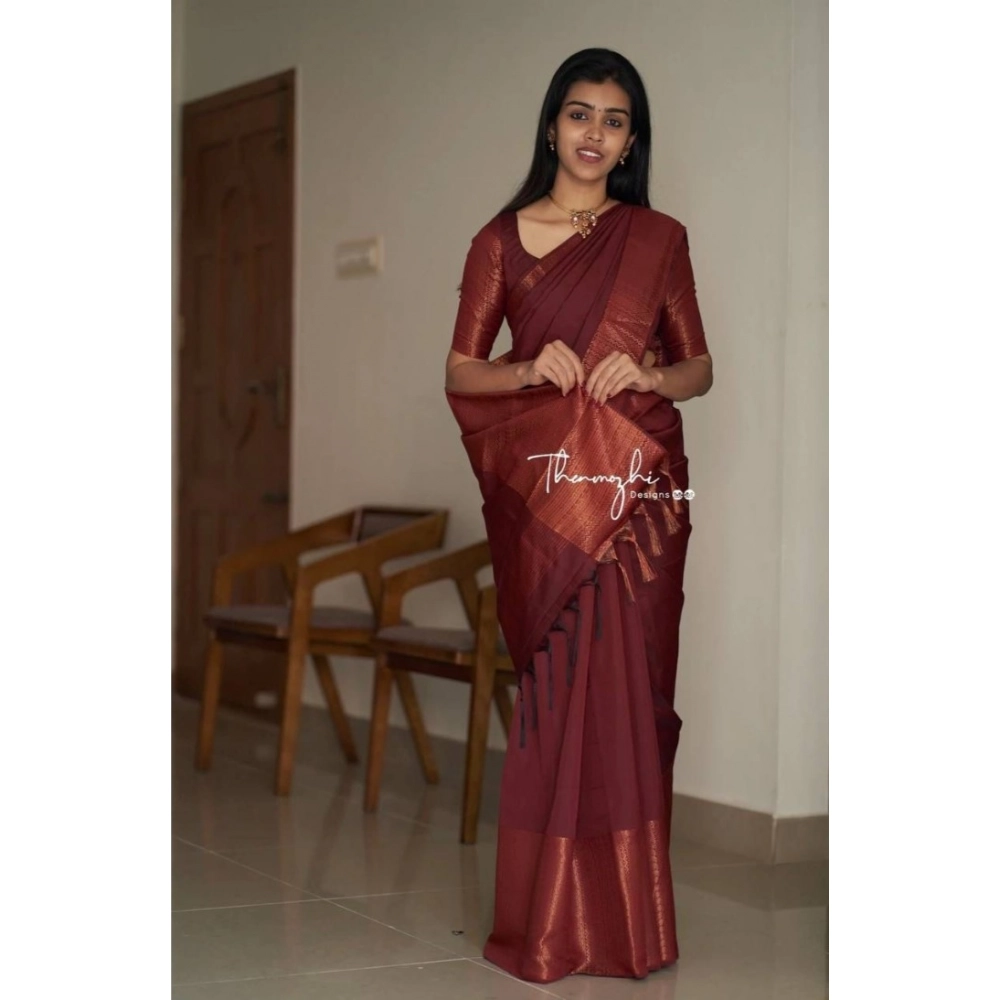 Women's Soft Lichi Silk Solid Saree With Unstitched Blouse 5.5Mtr (Maroon) - Image 2