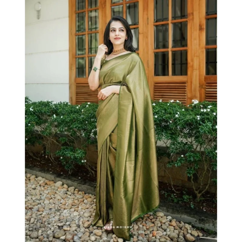 Women's Soft Lichi Silk Printed Saree With Unstitched Blouse 5.5Mtr (Green) - Image 3