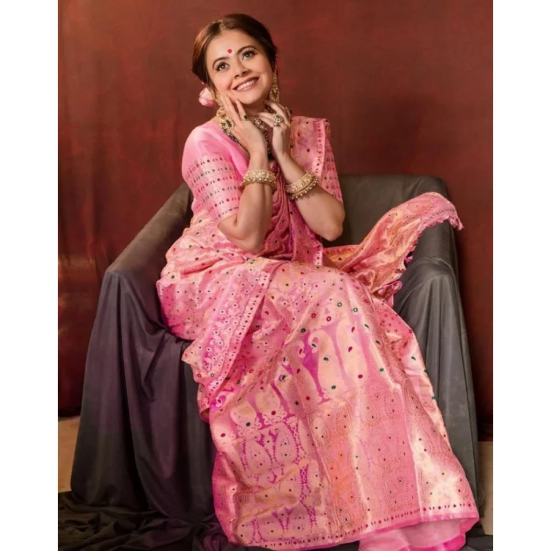 Women's Soft Lichi Silk Printed Saree With Unstitched Blouse 5.5Mtr (Pink) - Image 4