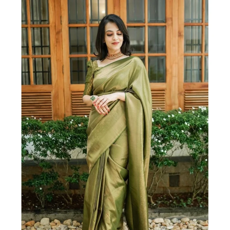 Women's Soft Lichi Silk Printed Saree With Unstitched Blouse 5.5Mtr (Green) - Image 4