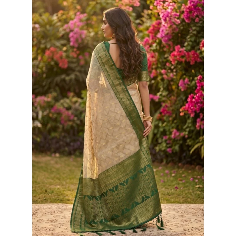 Women's Cotton Printed Saree With Unstitched Blouse 5.5Mtr (Multicolor) - Image 3