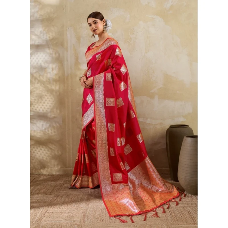 Women's Silk Blend Printed Saree With Unstitched Blouse 5.5Mtr (Red) - Image 5