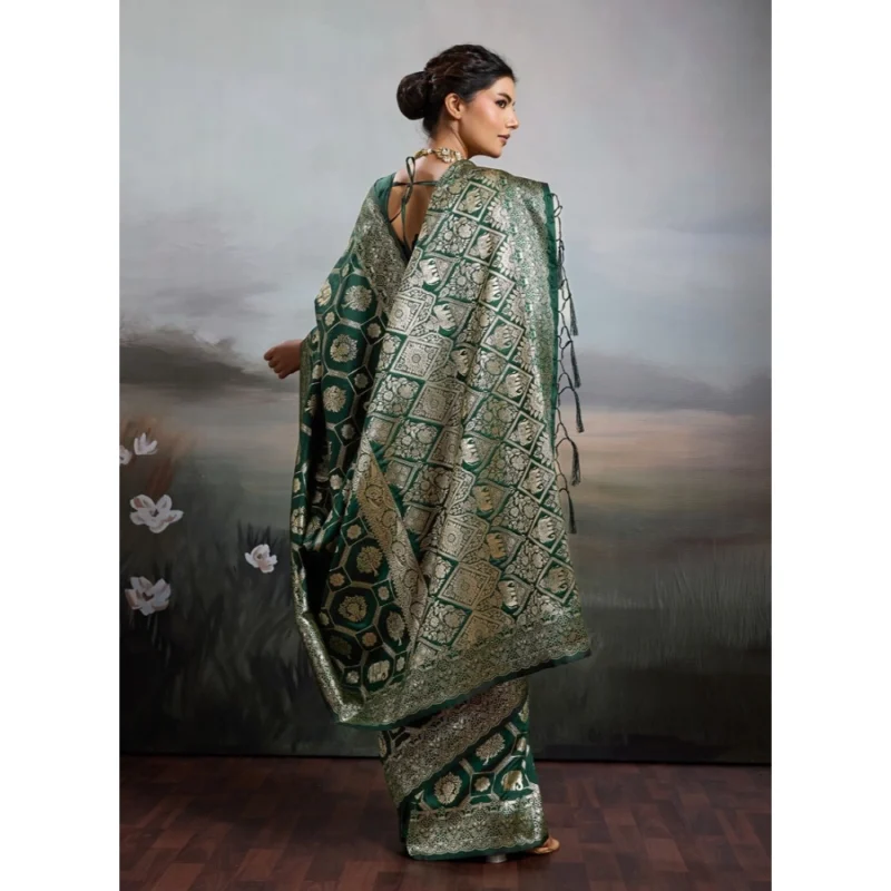 Women's Silk Blend Printed Saree With Unstitched Blouse 5.5Mtr (Bottel Green) - Image 3
