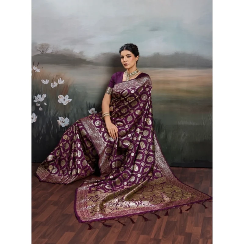 Women's Silk Blend Printed Saree With Unstitched Blouse 5.5Mtr (Wine) - Image 4