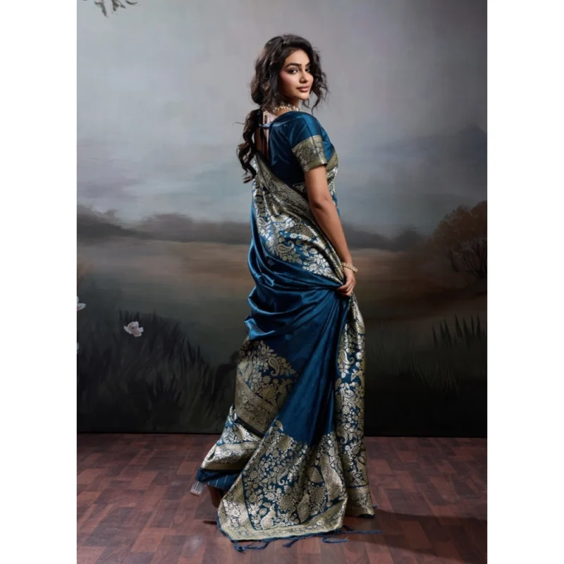 Women's Silk Blend Printed Saree With Unstitched Blouse 5.5Mtr (Navy Blue) - Image 3
