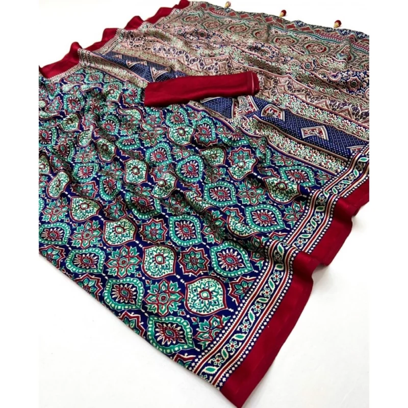 Women's Crepe Printed Saree With Unstitched Blouse 5.5Mtr (Navy Blue) - Image 4