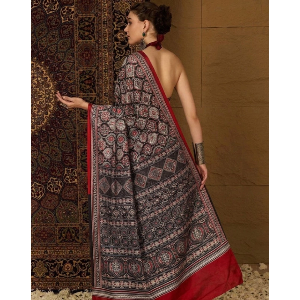 Women's Crepe Printed Saree With Unstitched Blouse 5.5Mtr (Multicolor) - Image 5