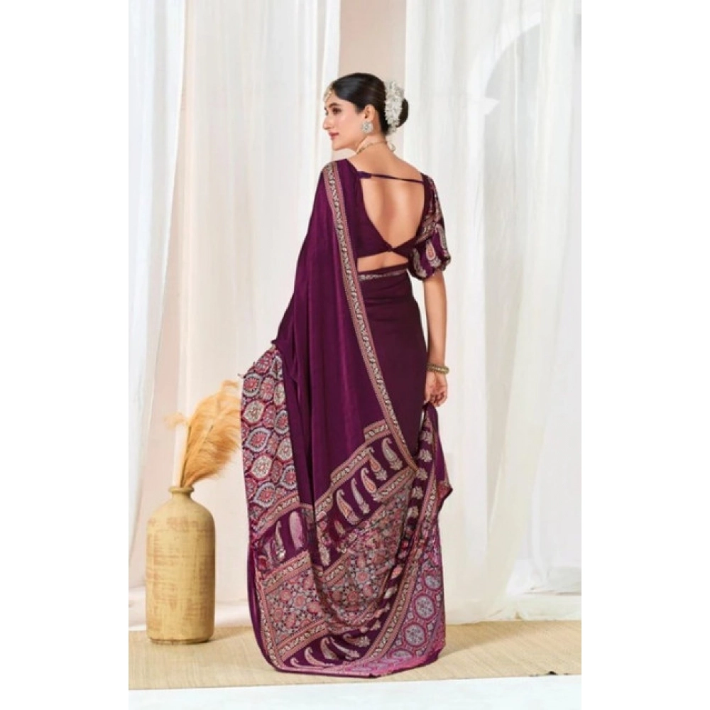 Women's Crepe Printed Saree With Unstitched Blouse 5.5Mtr (Wine) - Image 3