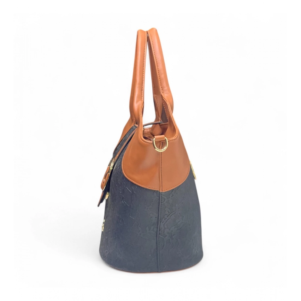 Women's Polyurethane Textured Two-Tone Tote Handbag with Adjustable & Removable Strap (Black-Tan) - Image 5