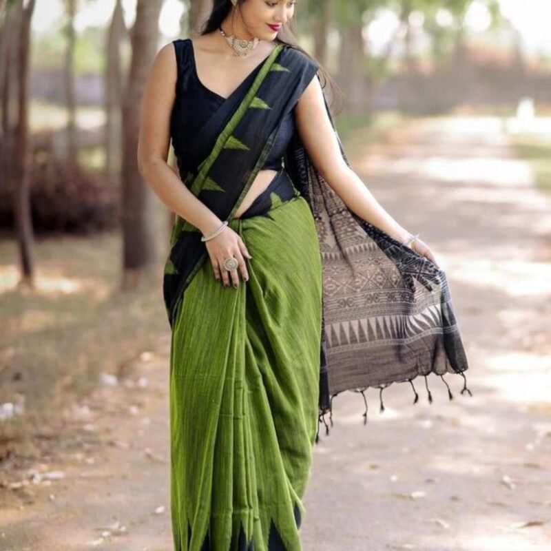 Women's Linen Kalamkari Printed Saree With Unstitched Blouse - 5.5 Mtr (Olive Green-Black) - Image 4