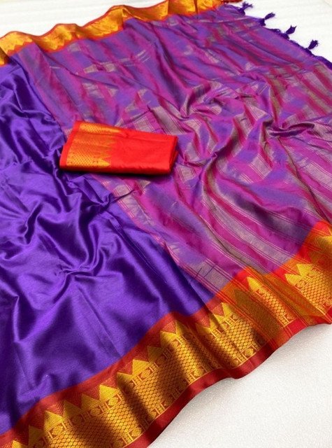 Women's Cotton Silk Striped Saree With Unstitched Blouse - 5.5 Mtr (Purple-Red) - Image 3