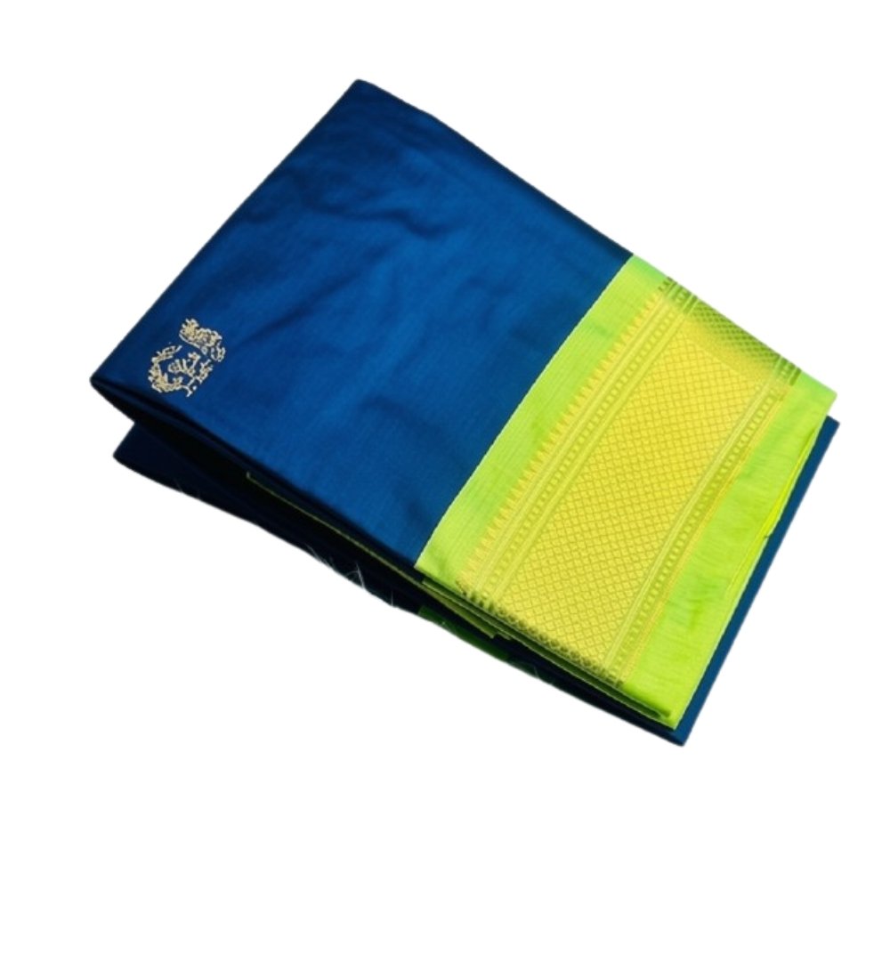 Women's Cotton Silk Solid Saree With Unstitched Blouse - 5.5 Mtr (Navy Blue-Light Green) - Image 2