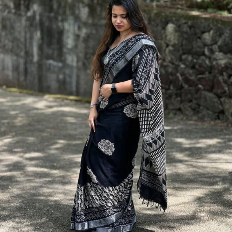Women's Linen Floral Printed Saree With Unstitched Blouse - 5.5 Mtr (Black)