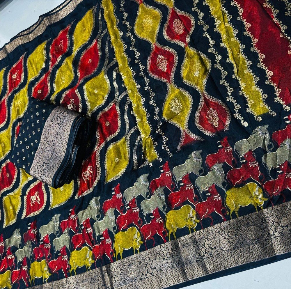 Women's Art Silk Kalamkari Printed Saree With Unstitched Blouse - 5.5 Mtr (Multicolor) - Image 5